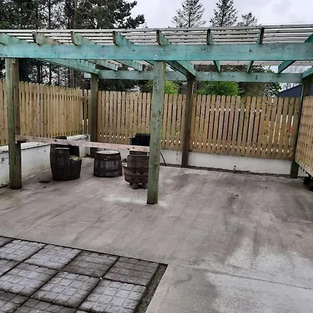 Cheerful Three Bedroom Country * Ballina (Mayo)